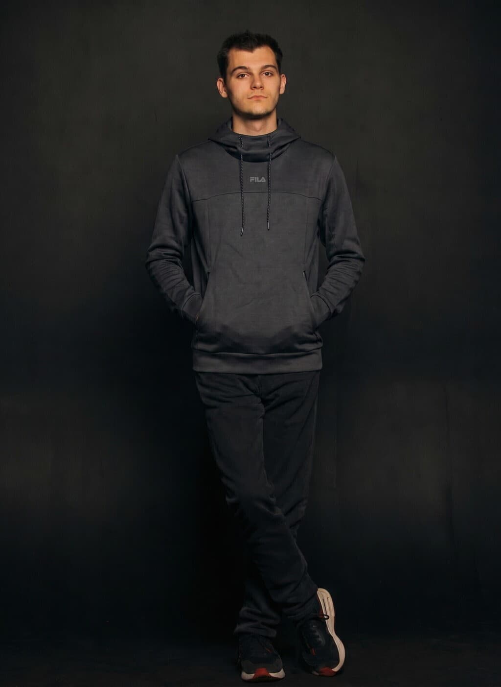 Buzo Hoodie Fila Aadheen Negro Hombre Original