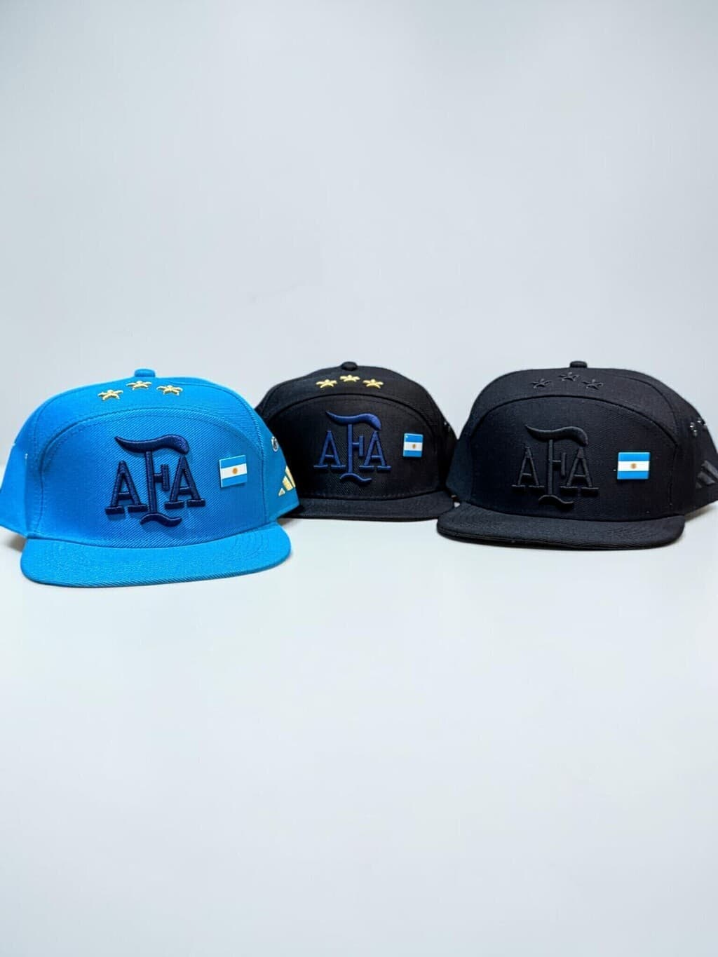 Gorra Plana Selección Argentina AFA 3 Estrellas Campeón Mundial