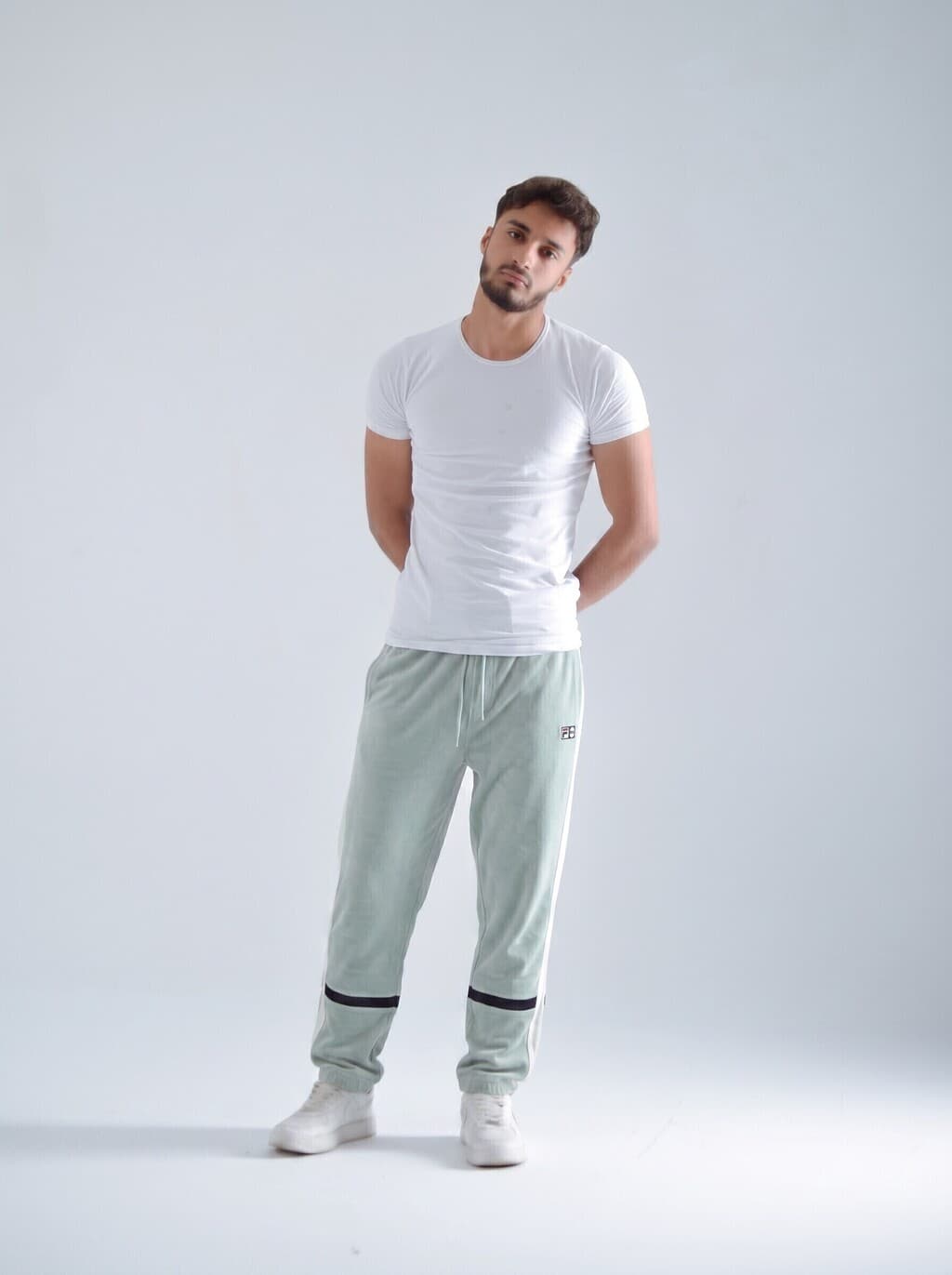 Jogger Fila Cassian Gris Hombre Original