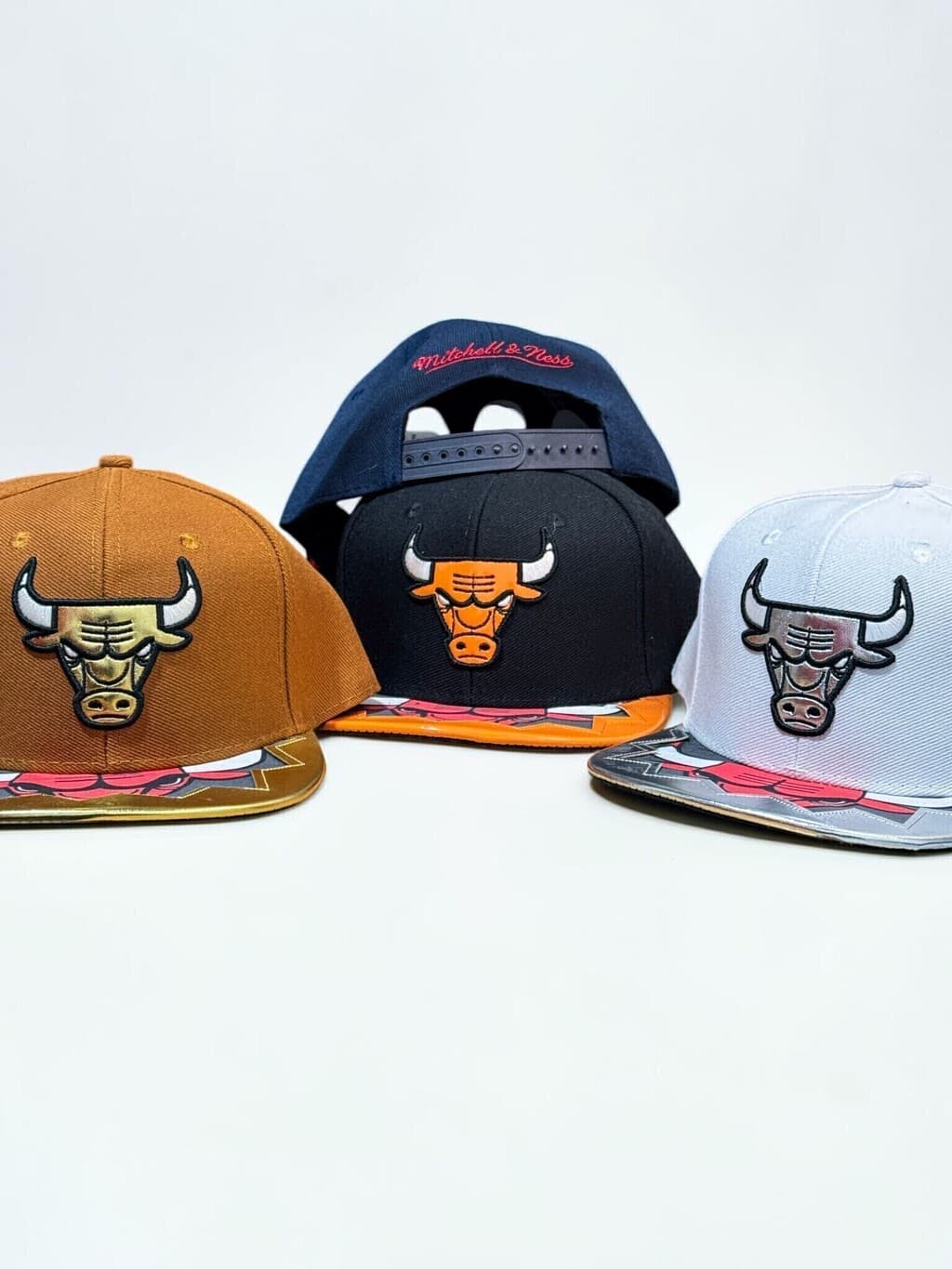 Gorra Plana Chicago Bulls Snapback Visera Charol Logo XL